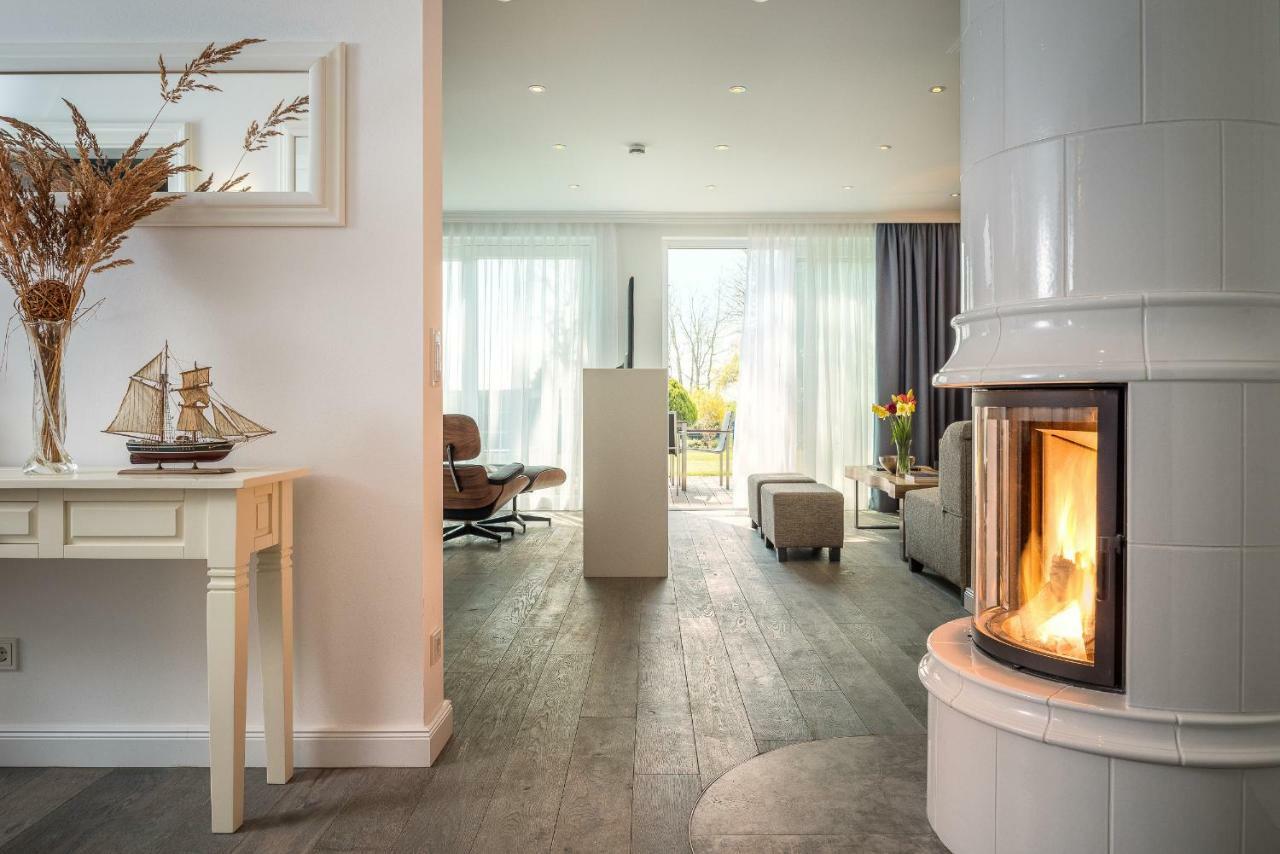 Villa Lotsenhaeuser Ruegen - Luxus Ferienhaus - 3 Schlafzimmer - Sauna - Dachterrasse Mit Boddenblick Breege Ngoại thất bức ảnh