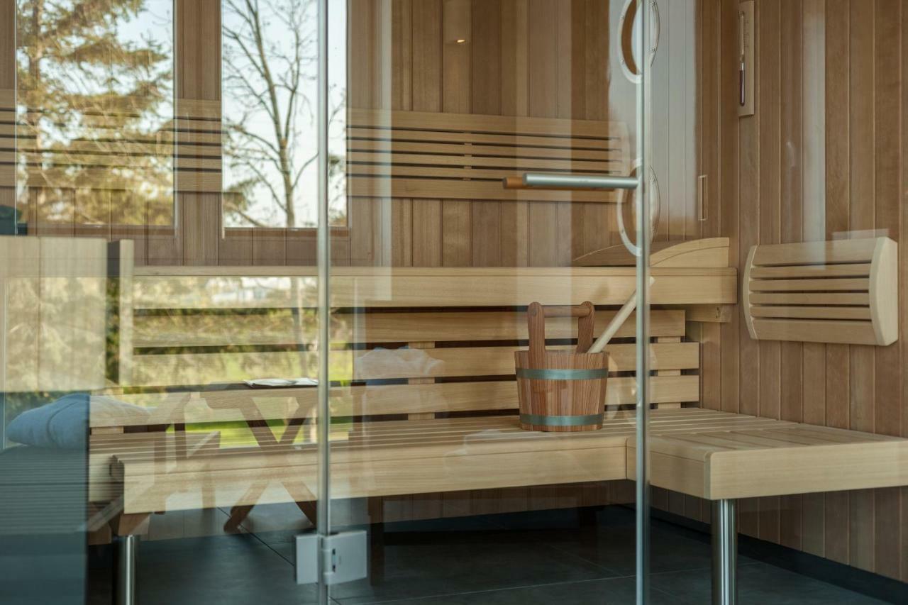 Villa Lotsenhaeuser Ruegen - Luxus Ferienhaus - 3 Schlafzimmer - Sauna - Dachterrasse Mit Boddenblick Breege Ngoại thất bức ảnh